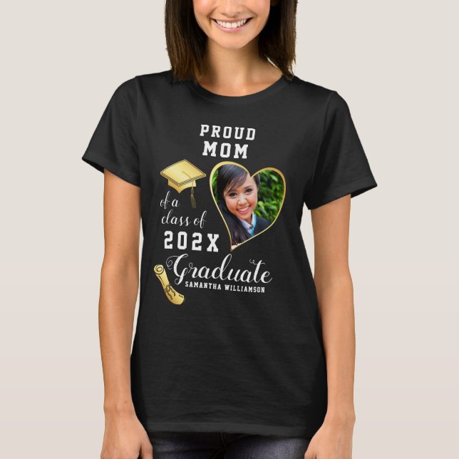 Camiseta Mãe Orgulhosa Foto de Graduação da Turma de 2026 G (Frente)