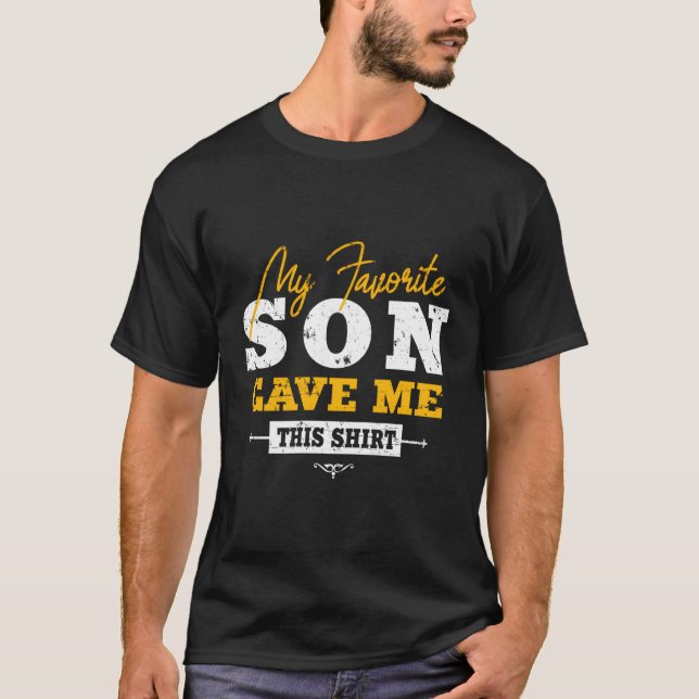 Camiseta Mãe Pai Cita Meu Filho Favorito Me Deu Isso (Frente)