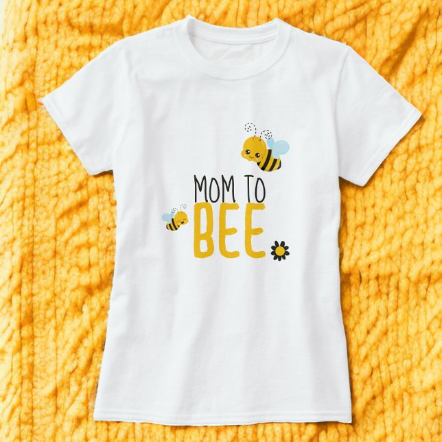 Camiseta Mãe para ser Chá de fraldas de Abelha e Flor (Mom to be Bee And Flower Baby Shower T-Shirt from Ricaso)