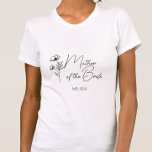 Camiseta Mãe Personalizada Floral do noivo<br><div class="desc">Procurando um presente elegante, modesto, mas simples para a Mãe da Noiva e/ou Mãe do Chalé? Essas camisetas florais modernas de flores silvestres são um presente prático que eles podem usar mesmo depois do dia do seu casamento! Todo o texto pode ser alterado. Você pode mudar o título para ajustado...</div>
