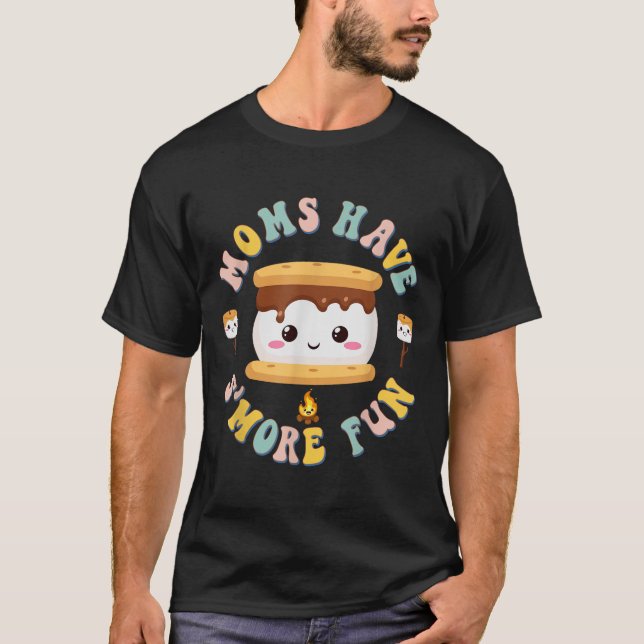 Camiseta Mães Acampando Kawaii Smores Mães se Divertem Mais (Frente)