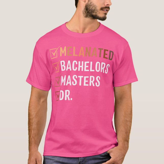 Camiseta Mães de Solteiro de Doutorado Melanizado Phd Edd (Frente)