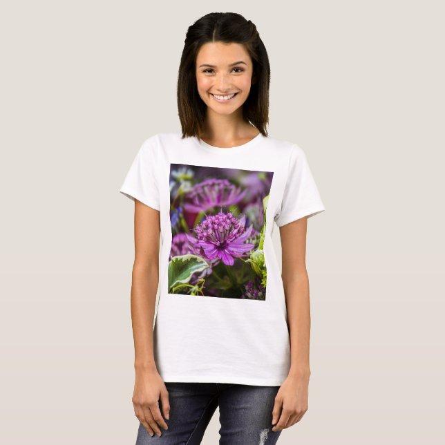 Camiseta Magia requintada de flores #1 (Frente Completa)