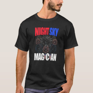 Camiseta Mágico do Céu Noturno - Fogo Patriótico Branco e A