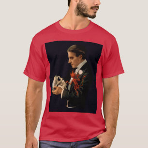 Camiseta Mágico Vintage, Thurston segurando uma caveira hum