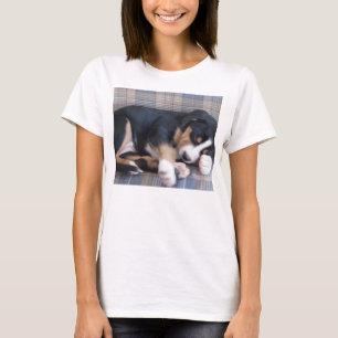 Camiseta maior filhote de cachorro suíço do cão da monta