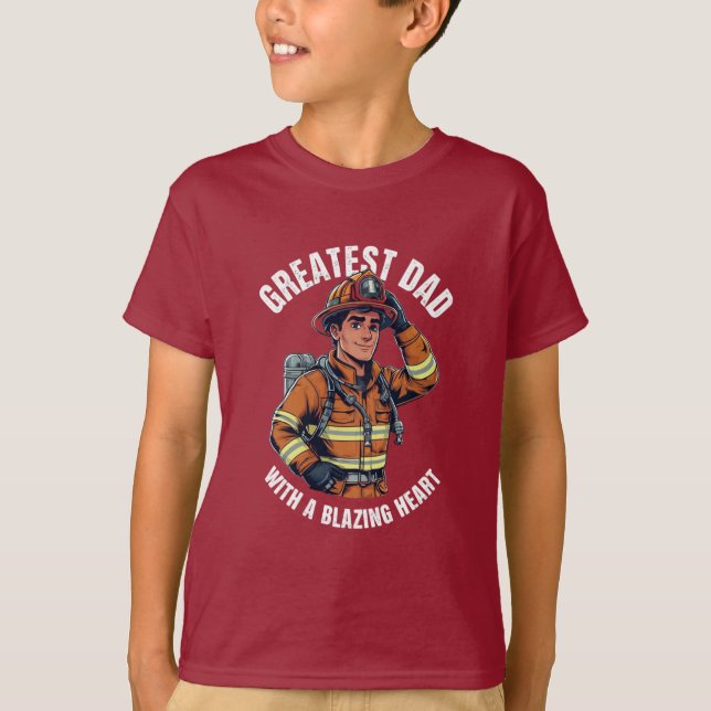 Camiseta Maior Pai com um Herói Bombeador do Coração (Frente)