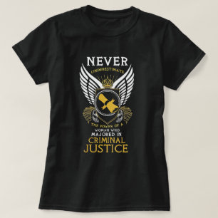 Camiseta Maiores presentes femininas no âmbito da justiça p