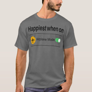Camiseta Mais feliz quando em Modo Avião amigos vintage dos
