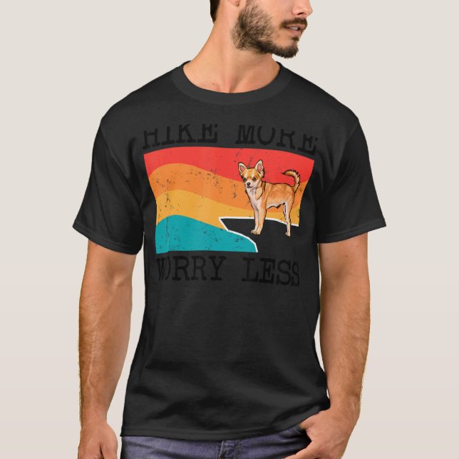 Camiseta Mais Preocupações Menos Brown Chihuahua Graphic Hi (Frente)