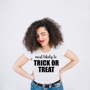 Camiseta Mais Propenso a Doces ou Travessuras Funny Hallowe