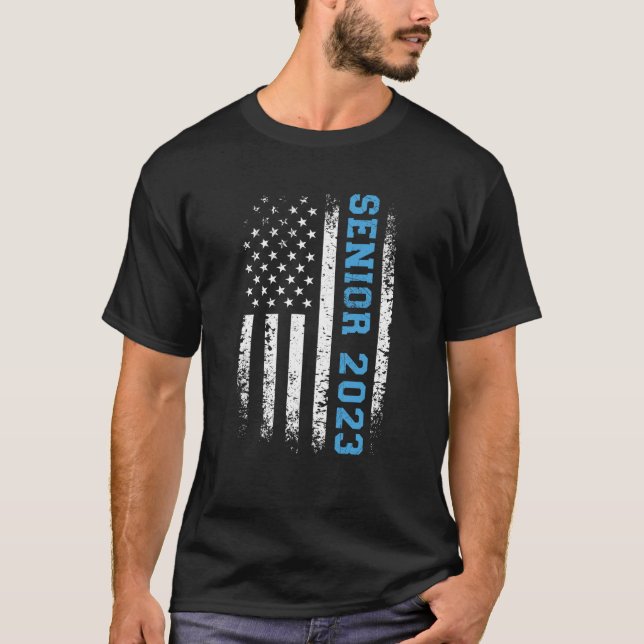 Camiseta Mais velho 2023 American Flag USA Graduation Class (Frente)