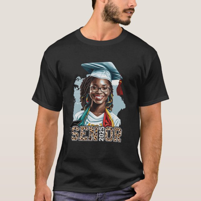 Camiseta Mais velho 2025 Classe de Graduação de Meninas Neg (Frente)