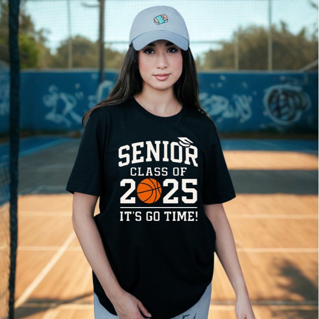 Camiseta mais velho para graduação de 2025 da classe basque (Criador carregado)