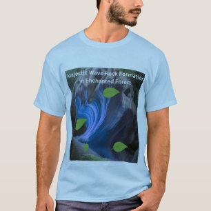Camiseta Majestosa Formação Rochosa de Onda na Floresta Enc