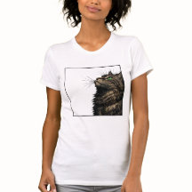 Majestoso Retrato de Gato Fofo com Olhos Verdes