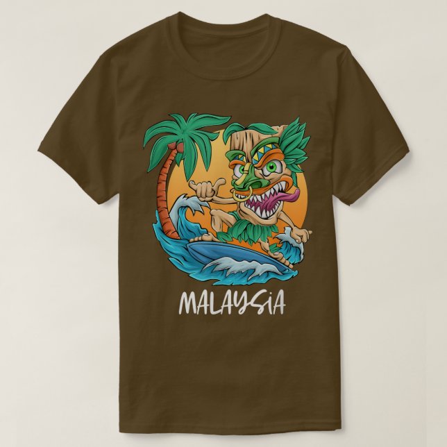 Camiseta Malásia Palm Tree Surfing Beach Vacing Tiki Man (Frente do Design)