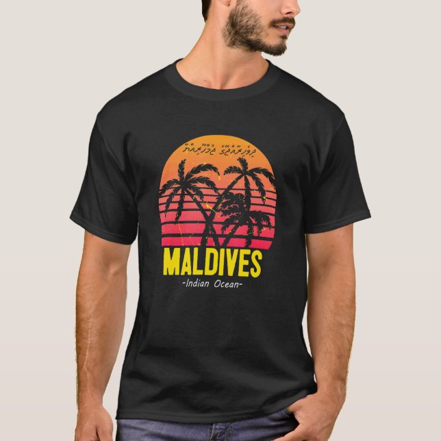 Camiseta Maldives Sunset Palm Trees Dhivehi Malé Indian Oce (Frente)