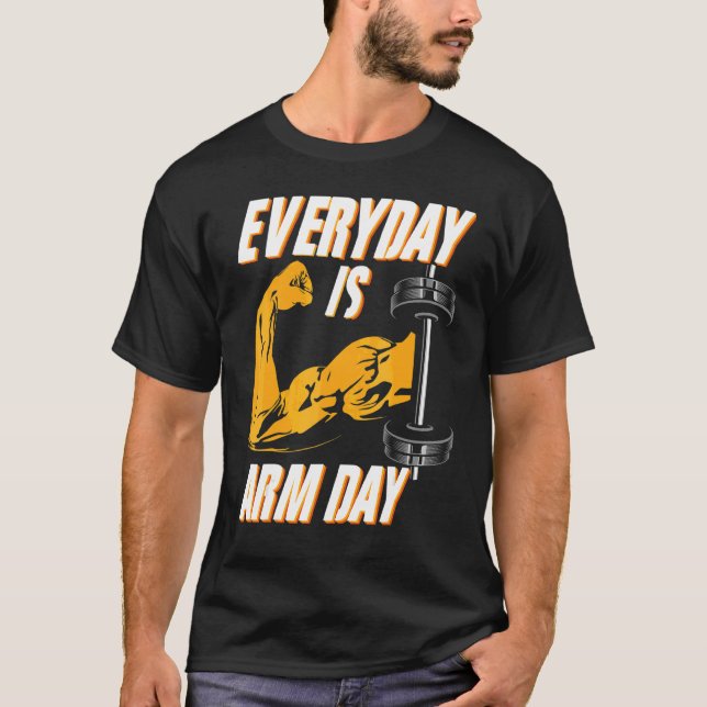 Camiseta Malhação Arm Day Sayings For Weightlifter Bodybuil (Frente)