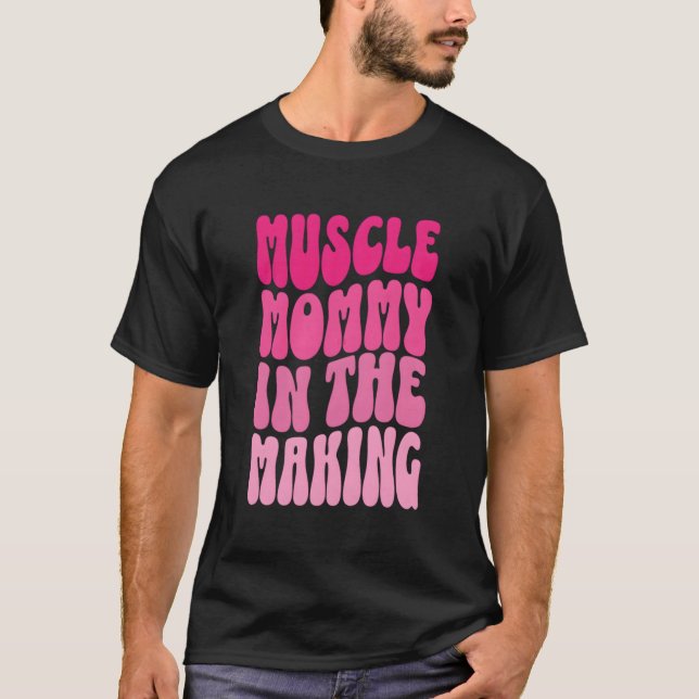 Camiseta Malhação Engraçada Coloca Mamães Musculares No Faz (Frente)