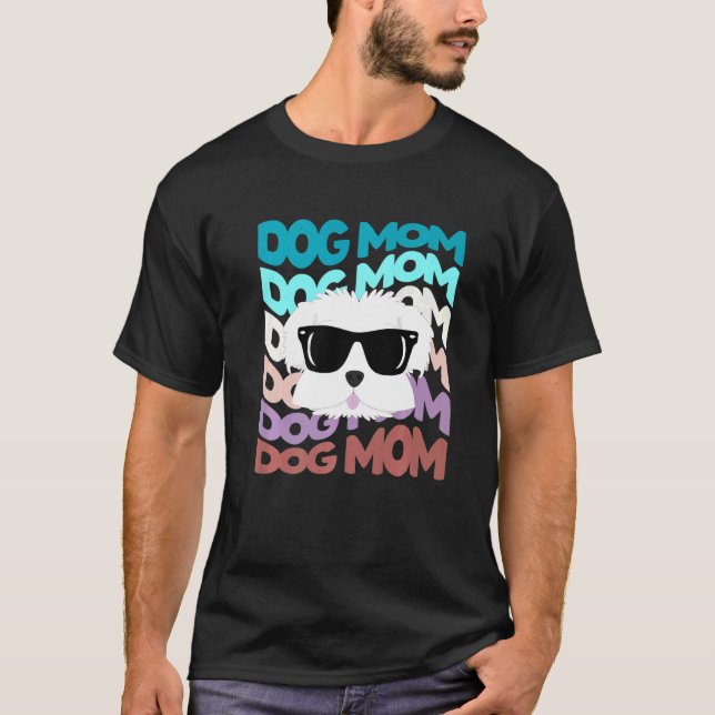 Camiseta Maltese Mom  Cool Retro Dog Mom (Frente)