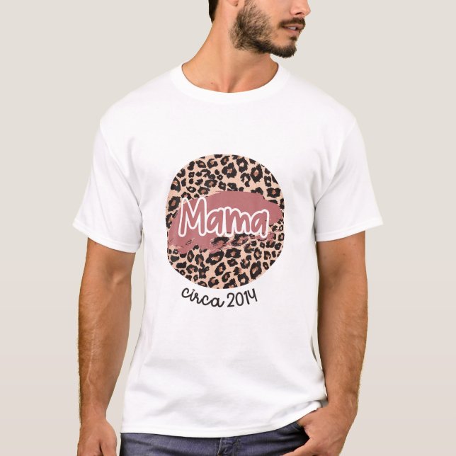 Camiseta Mama Circa 2014 Established Leopard Print Mother's (Frente)