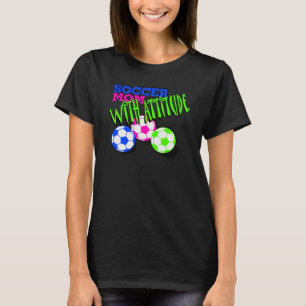Camiseta Mamã do futebol com atitude