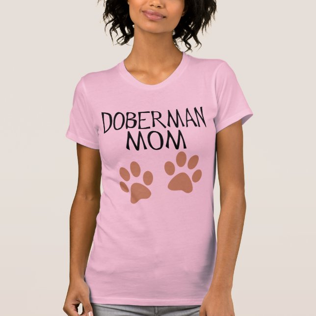 Camiseta Mamã grande do Doberman das patas (Frente)