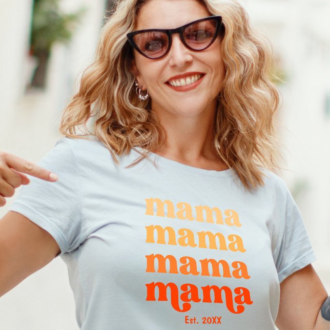 Camiseta Mama Moderna Elegante do Primeiro Dia de as mães (First Mother's Day Elegant Modern Mama T-Shirt)