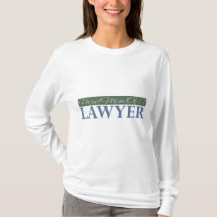Camiseta Mamã orgulhosa de um advogado