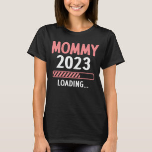 Camiseta Mamãe 2023 Carregando Futuro Engraçado Nova Mãe Pa