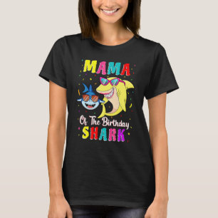 Camiseta Mamãe Da Família Shark Birthday Que Corresponde À