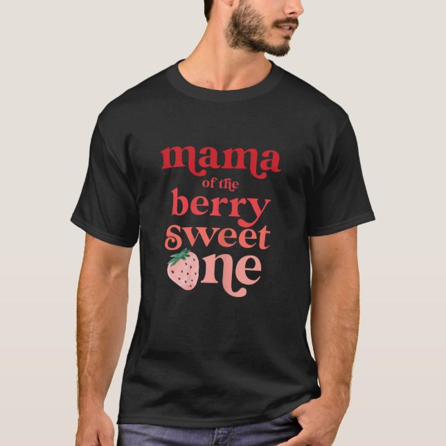 Camiseta Mamãe do Berry Sweet One Strawberry First Birth (Frente)