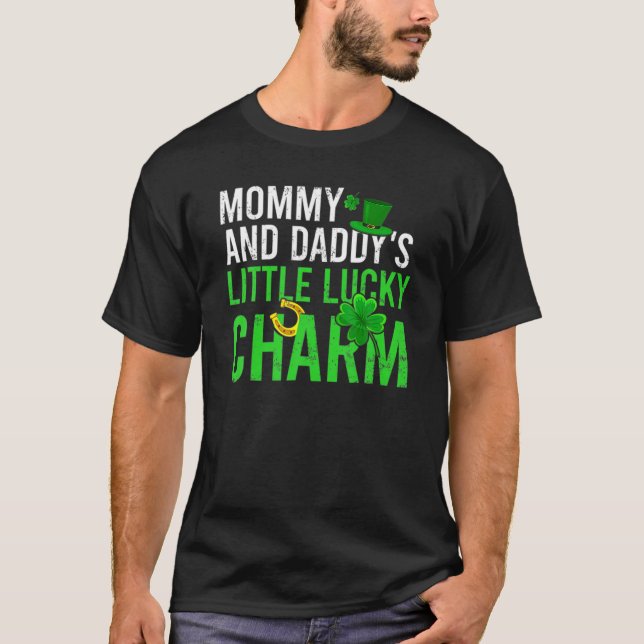 Camiseta Mamãe e Pai, Rua de Charme com Sorte de Patrick (Frente)