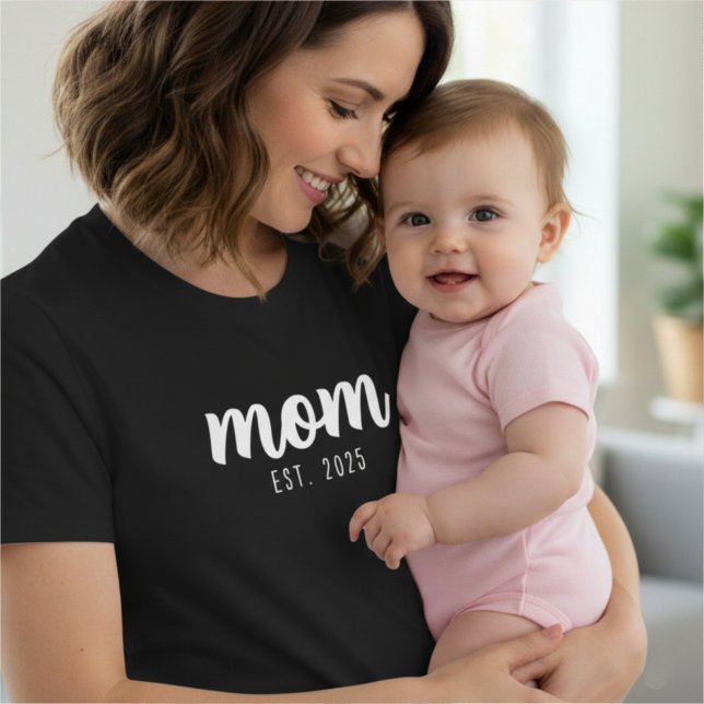 Camiseta Mamãe Estabeleceu Novo Presente Mãe (Criador carregado)