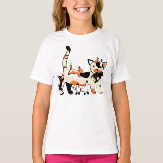 Camiseta Mamãe gata com gatinhos com uma foto engraçada.