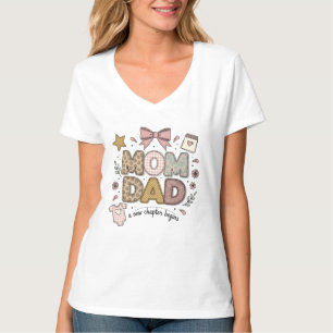 Camiseta Mamãe Papai Novo Capítulo Começa Design de Bebê Fo