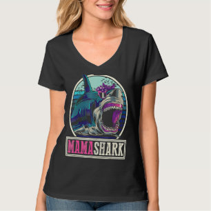 Camiseta Mamãe Tubarão Oceano Mãe Monstro do Mar Animal Mãe