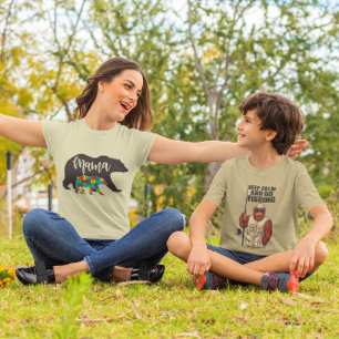 Camiseta Mamãe Urso Autismo com Filhote de Urso