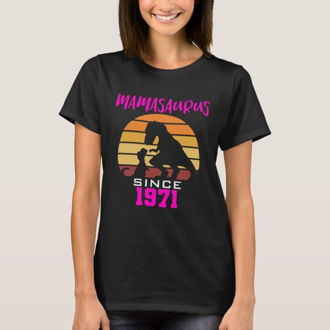 Camiseta Mamasaurus since 1971 (Frente)
