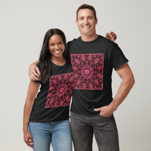 Camiseta Mancha de retalhos cor-de-rosa e preto