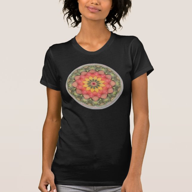 Camiseta mandala do coração (Frente)