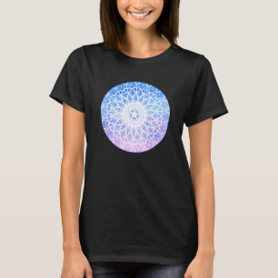 Camiseta Mandala Floral Do Espaço Puro, Branco E Azul