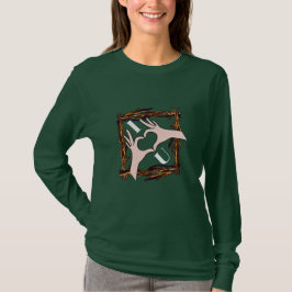 Camiseta Manga Longa com Sinal de Mão 'Eu Te Amo'