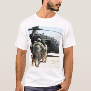 Camiseta Manipuladores militares de cão que trabalham no co