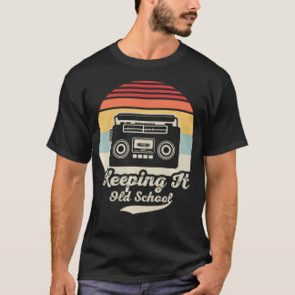 Camiseta Mantendo o Velho Som Boombox 80S 90S Retrô