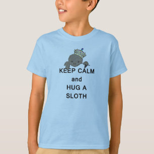 Camiseta Mantenha a calma e abrace uma preguiça Meme