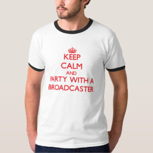 Camiseta Mantenha a calma e o partido com um radiodifusor