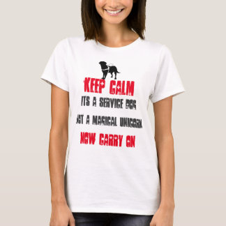 Camiseta Mantenha a calma sua um cão do serviço