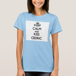 Camiseta Mantenha Calma e Beije Cedric